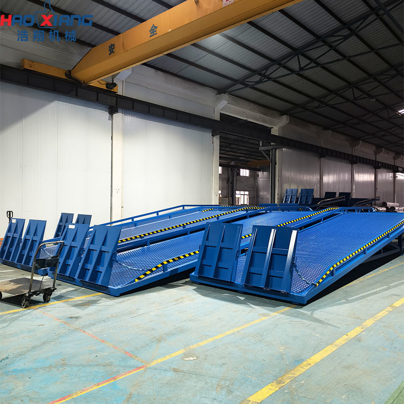 Hand Reel Ramp 10 Ton 10 Meter Hand Crank Loading Dock Ramp for Heavy Cargo Video