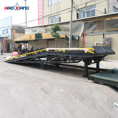 Trailers Stationary Loading Dock Ramps 10000kg Temporary Loading Platform