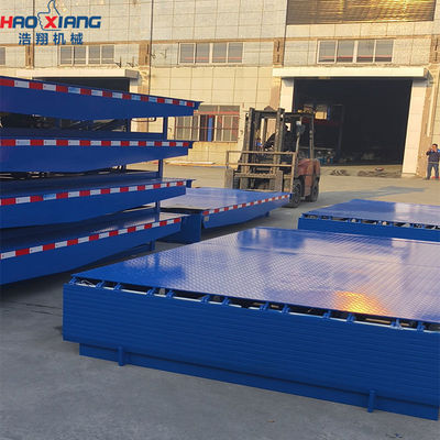 1830x2280x495mm Table Dimensions Hydraulic Loading Bridge For Optimal Loading And Unloading Efficiency