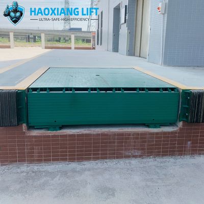Heavy-Duty Automatic Hydraulic Dock Leveler 5T-20T Stable Cargo Dock Transition Plate truck loading equipment